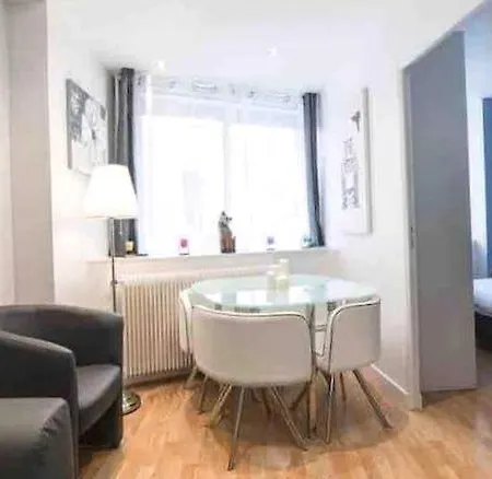 Appartements Cosy Et Confortables A Nantes Bed and breakfast *